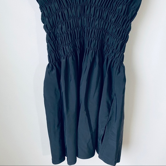 Cyn & Luca Sleeveless Deep V-Neck Dress - Picture 7 of 10